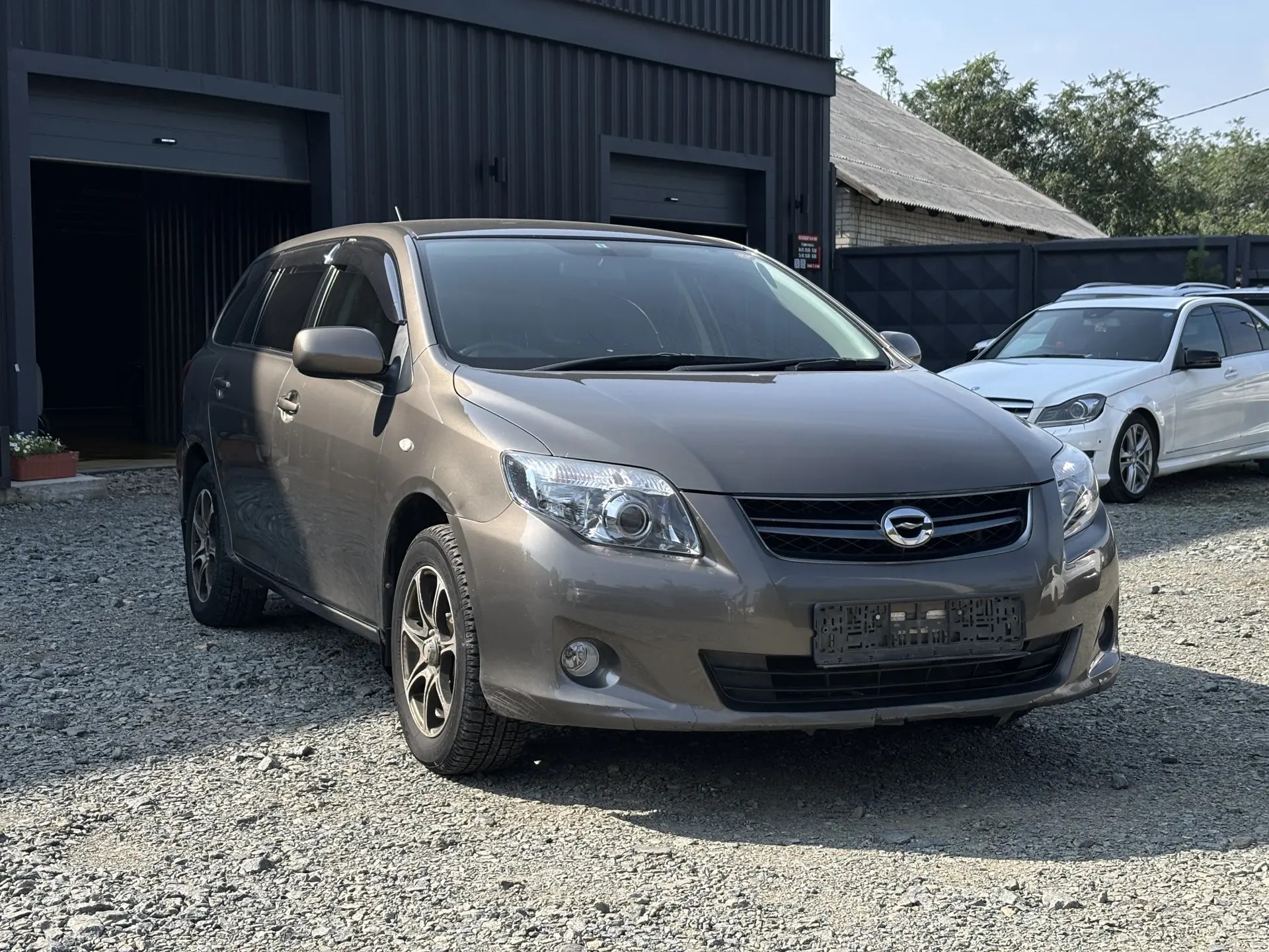 Corolla Fielder